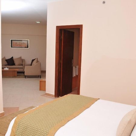 Tolip Family Club Borg El Arab Hotell King Mariout Rom bilde