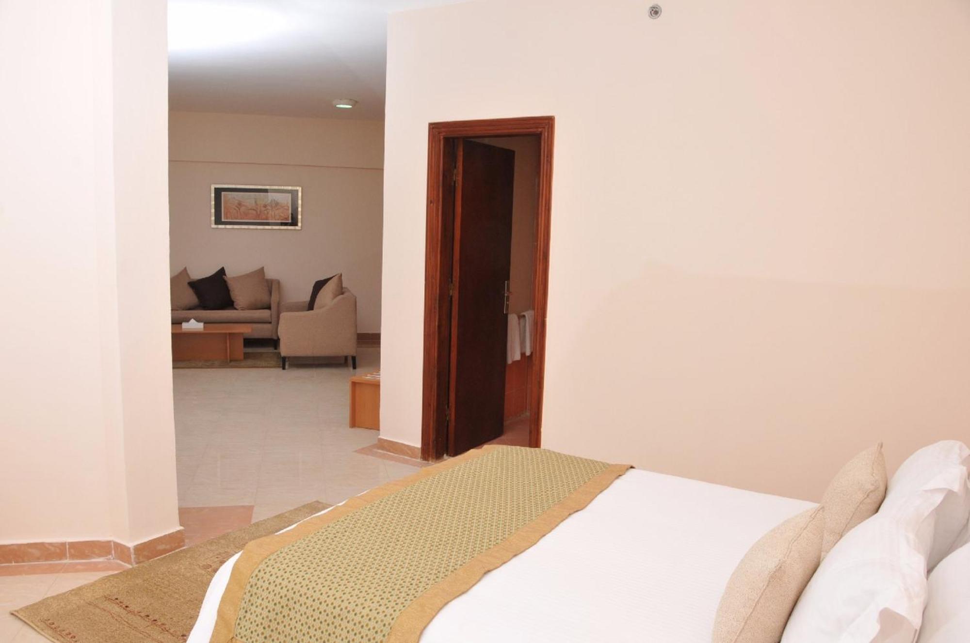 Tolip Family Club Borg El Arab Hotell King Mariout Rom bilde